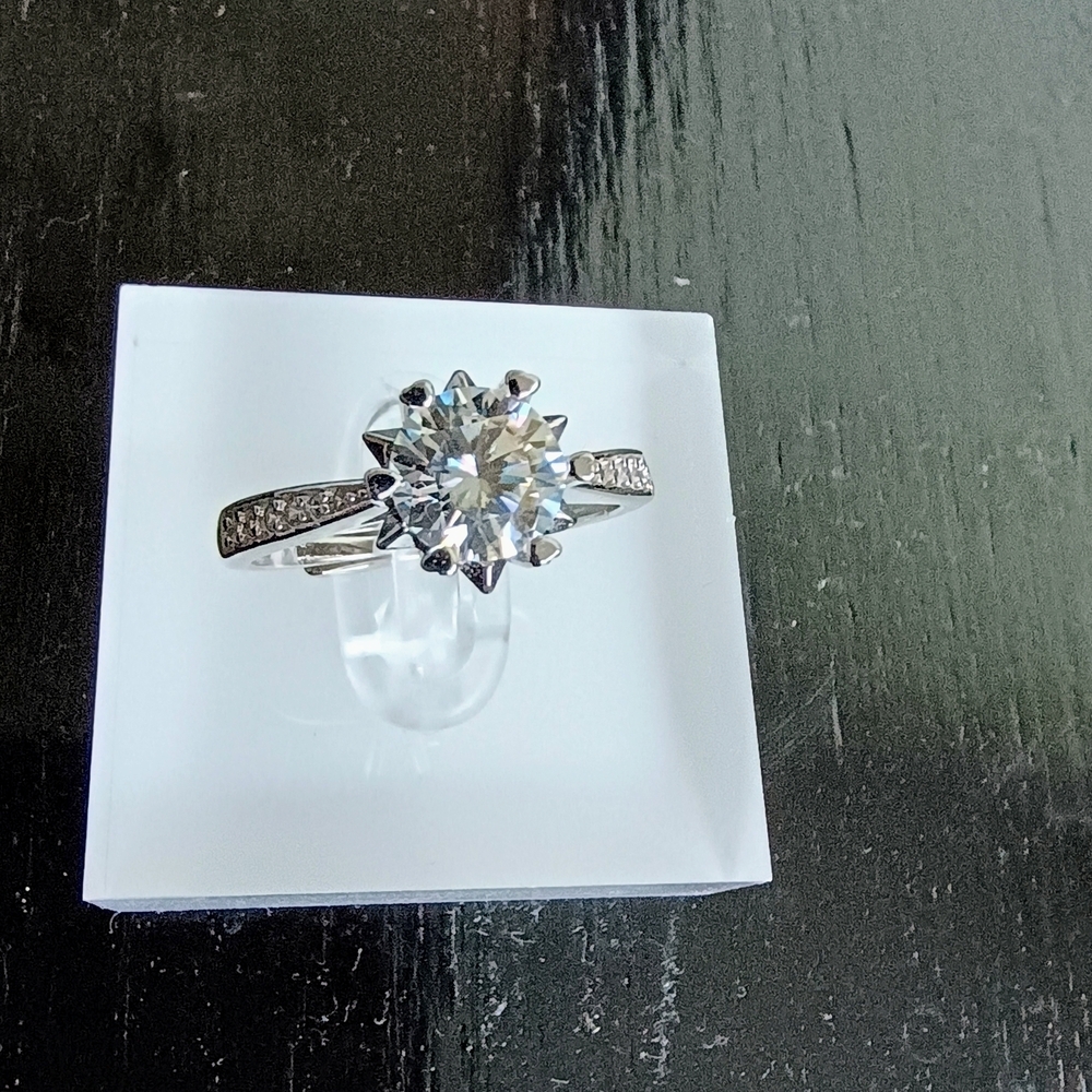 Radiant Silver Moissanite Ring 1 Ct - Picture 3 of 8